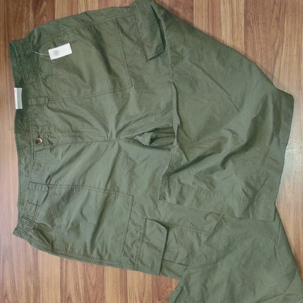 Old Navy wide leg cargo pants - women's 2X